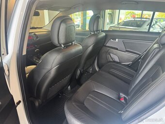 KIA SPORTAGE 2.0 CRDI AWD A/T/Slovák/2012 - 8