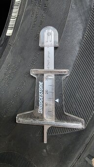 Continental contihybrid LD3 205/75 R17,5 - 8