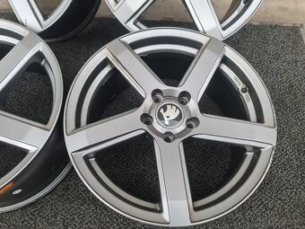 DOTZ-ALU DISKY 5X112 R17 - 8