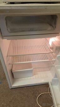 Darujem ZA ODVOZ kancelársky nábytok - 8