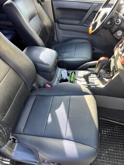 Mitsubishi Pajero 3.2 - 8