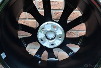 5x114,3 R18 Hlinikove disky Original Lexus NR - 8