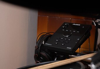 Predám málo používanú biciu súpravu (Alesis Crimson II) - 8
