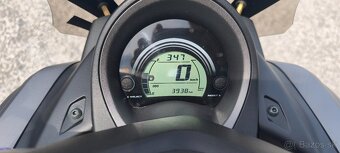 Yamaha nmax125 - 8
