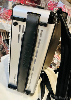 Predám akordeón HOHNER VENTURA IV 96 BAS- špičkový akordeón- - 8