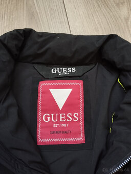 Čierna bunda Guess - 8