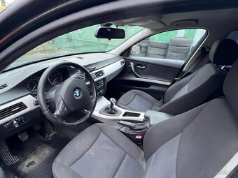 BMW 318D Touring (E91) – nepojazdné - 8