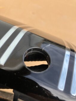 Kryt krytka acc Radaru ŠKODA SUPERB III lift - 8