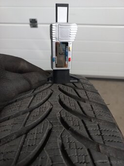 BMW i3 zimní sada, bicolor Styling 428, pneu 155/70 R19 - 8