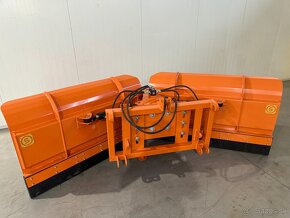 Snežný pluh 3m a 2,6m, radlica na sneh, šípka - 8