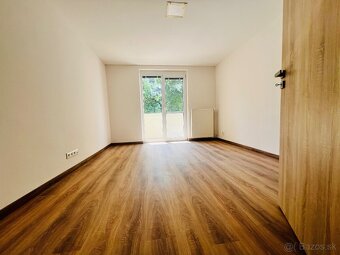 2 izbový novozrekonštruovaný byt s veľkou loggiou, Dlhé Hony - 8