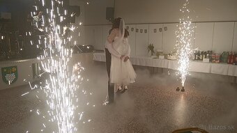 Osvetlenie, plazivý dym, iskry - 8