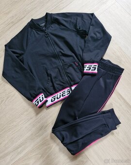 Guess 3x cierno ruzova logovana teplakova suprava - 8