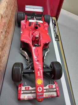 F1 FERRARI F2004 GP BAHRAIN 2004 SCHUMACHER HOTWHEELS 1:18 - 8