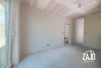 RD TUCHYŇA I HOLODOM V KRÁSNOM PROSTREDÍ BIELYCH KARPÁT - 8
