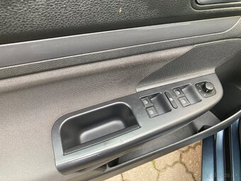 VW GOLF VARIANT 1.9 TDI 77 KW NAJ.258000 KM ROK VÝROBY 2008 - 8