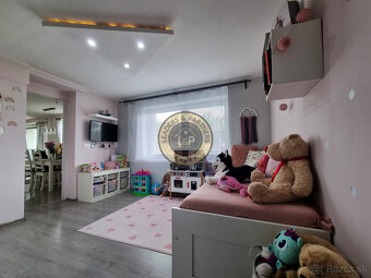 PREDAJ rodinný dom Rajka - 8