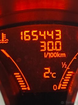 Nisan Juke 1,6 benzín+LPG - 8