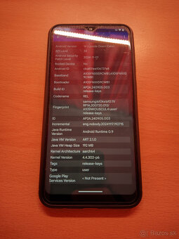 Samsung Galaxy A10 2/32GB - 8