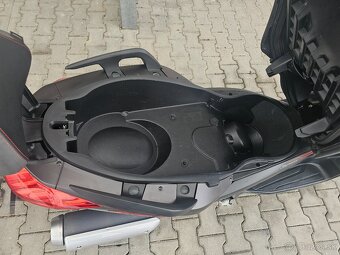Yamaha Xmax 250 Sport - 8