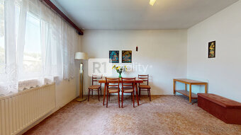 Rodinný dom s veľkým pozemkom 1779 m2 / Vaďovce pri Starej T - 8