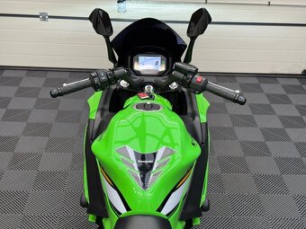 Kawasaki Ninja 650 MY25 Akrapovič / Ako Nová - 8