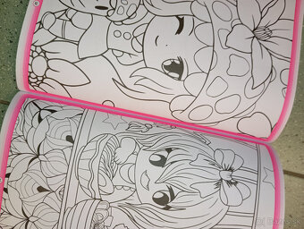 Manga Kawaii color omaľovánka s nálepkami - 8