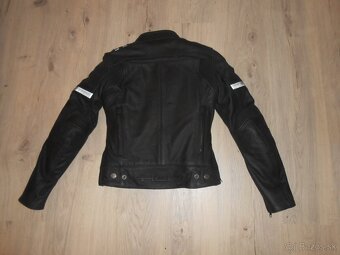 Predam krasnu novu damsku kozenu moto bundu HELD - 8