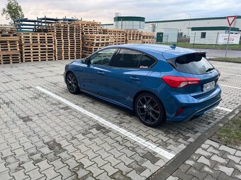 Ford Focus ST-3 2.3 -- Váš nový adrenalínový partner -- - 8