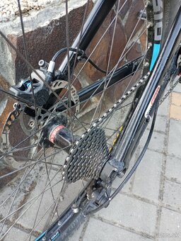 PREDÁM CELOODPRUŽENÝ BICYKEL CTM MONS 1.0 DH BIKE - 8