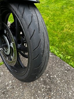 Honda hornet 600 - 8