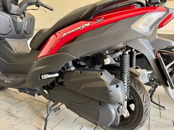 SYM Joymax Z 125cm3 r.v.2020 ako nová garážovaná - 8