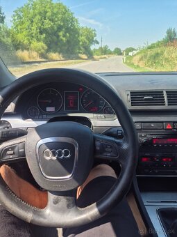 Rozpredam Audi A4 B7 avant 2.0tdi - 8
