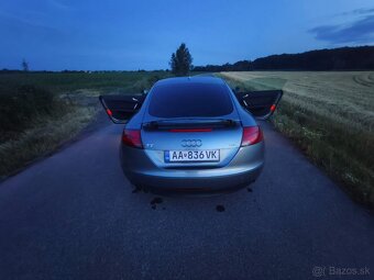 AUDI TT 2.0TDI - 8