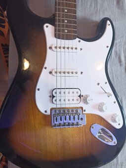 Gitara, kombo, pedál, káble - 8