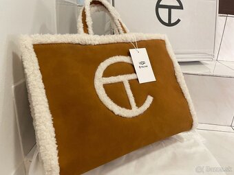 UGG X Telfar Chestnut taška - 8