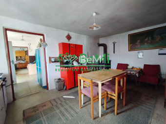 Rodinný dom so záhradou na predaj- Biskupice - 8