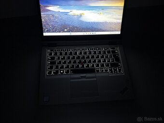 #030 - Lenovo Yoga 370/2v1/i5/256GB/W11 - 8