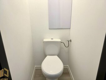 NA PREDAJ 3 - IZB. BYT (67m2), PALÁRIKOVA UL., SENICA - 8