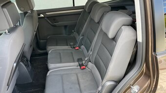 VOLKSWAGEN TOURAN - NA PREDAJ / NA SPLÁTK - 8
