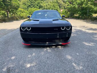 Dodge Challenger 5.7 Hemi V8 Super Track Pack - 8