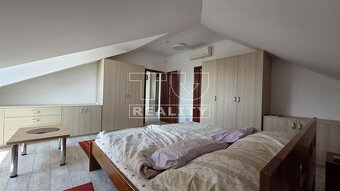 ZARIADENÝ VEĽKOMETRÁŽNY 2 IZBOVÝ BYT V CENTRE MESTA,... - 8