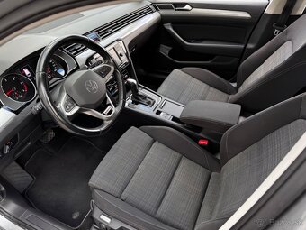 Volkswagen Passat Variant 2.0 TDI Business 4Motion DSG - 8