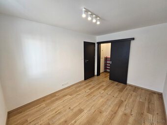 PRENÁJOM 5 - izbového domu medzi Prešovom a Košicami - 8