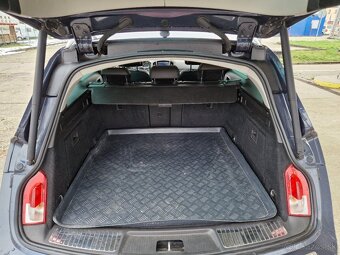 Opel Insignia ST 1.6 Turbo ECOTEC Cosmo - 8