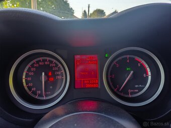 Alfa romeo 159 - 8
