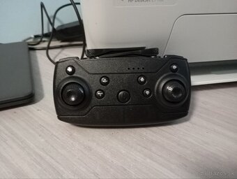 PREDÁM ALEBO VYMENÍM DRON - 8