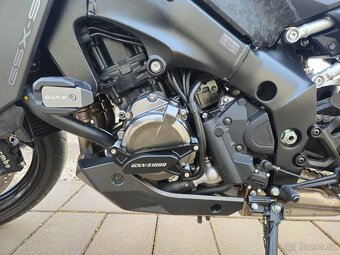 Suzuki GSX-S 1000 - 8