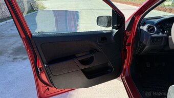 Ford Fiesta 1.3 benzín - 8