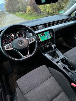 Volkswagen Vw Passat B8.5 Combi 2.0 TDI 110kw Model 2021 - 8